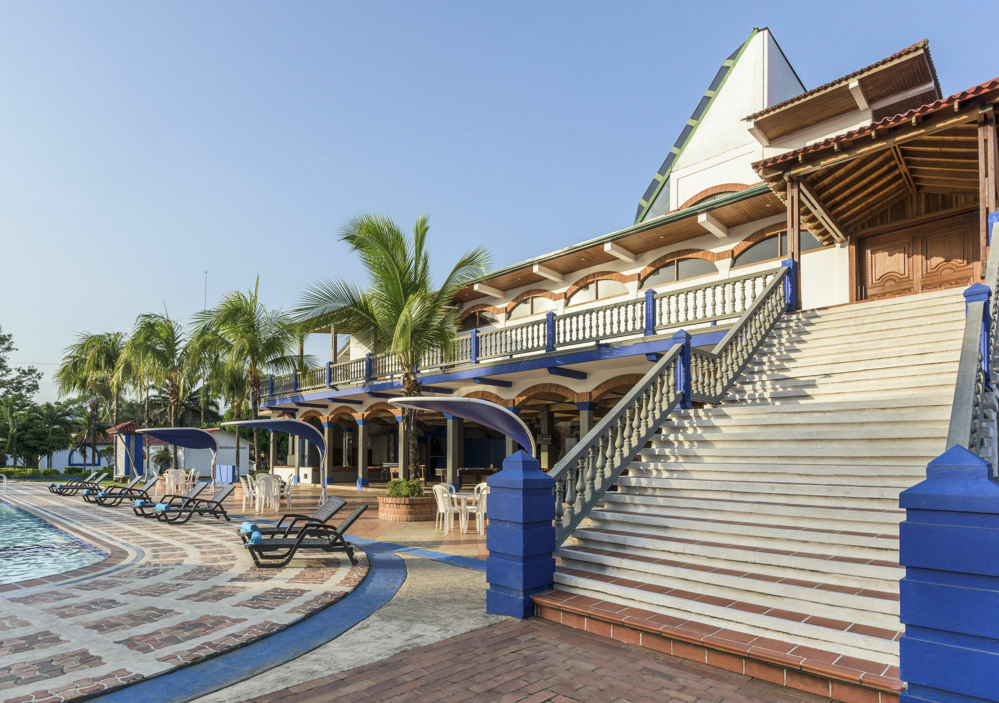 Hotel Sunrise By Hype Apiay Bagian luar foto