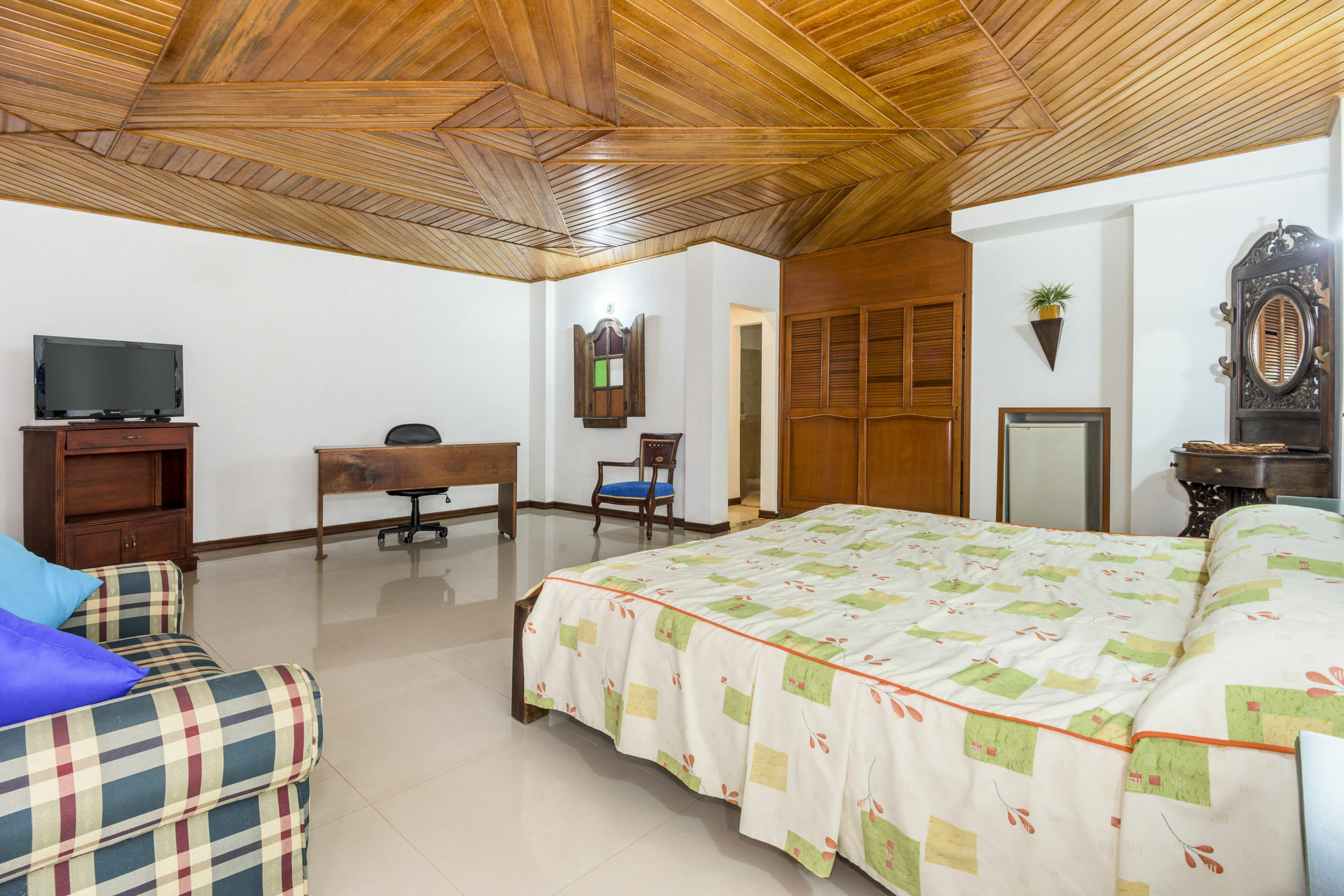 Hotel Sunrise By Hype Apiay Bagian luar foto