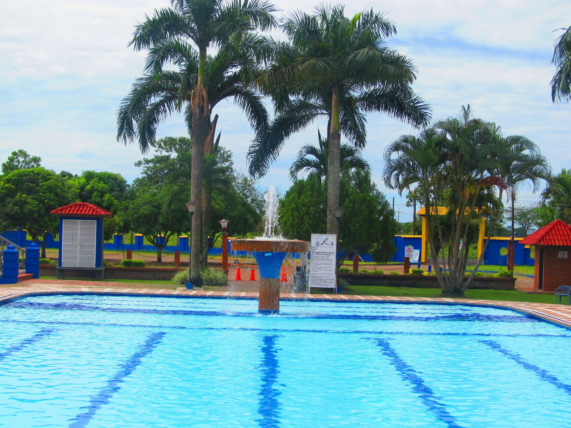 Hotel Sunrise By Hype Apiay Bagian luar foto